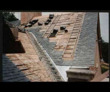 Pose de tuiles ardoises et plates à Castelnaudary