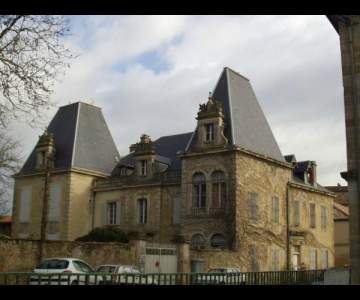 Entretien et réparation de toiture vers Foix