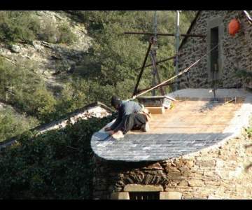 Pose de tuiles ardoises et plates à Castelnaudary